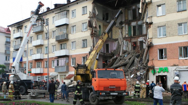 Ликвидация последствий обрушения дома в Междуреченске