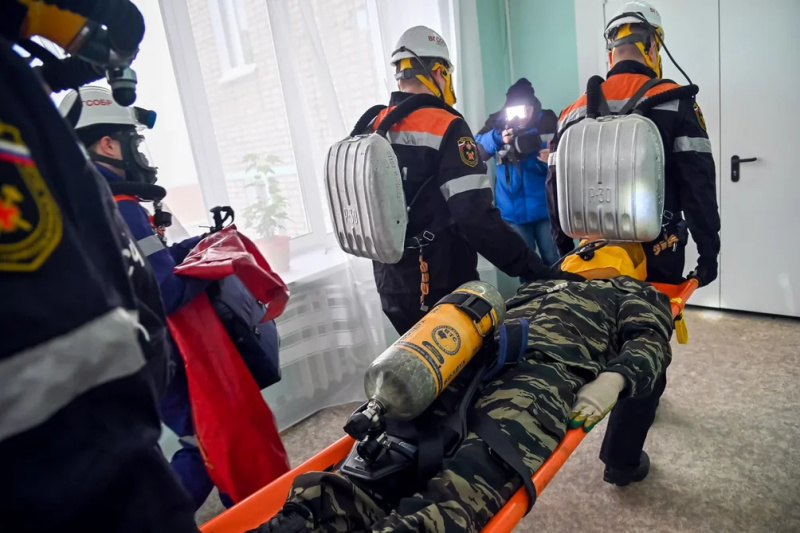 Горноспасатели приняли участие в пожарно-тактических учениях в доме-интернате для престарелых и инвалидов