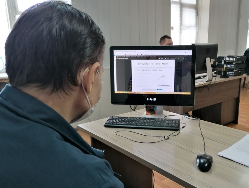 Лекция  инфекциониста, профессора НГИУВа Зинаиды Хохловой о вакцинации