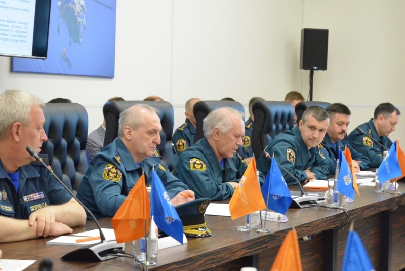 Горноспасатели обсуждают актуальные вопросы