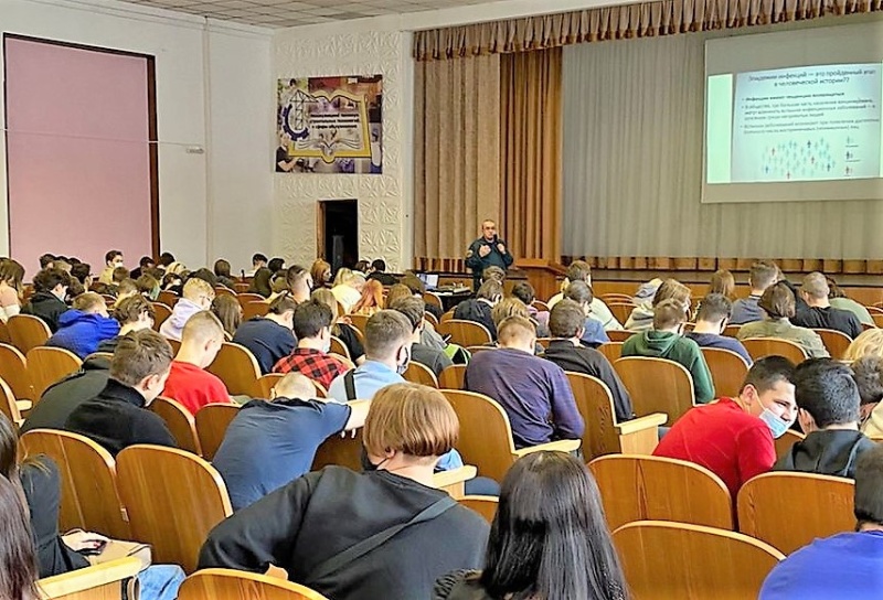 Лекция о вакцинации от коронавируса