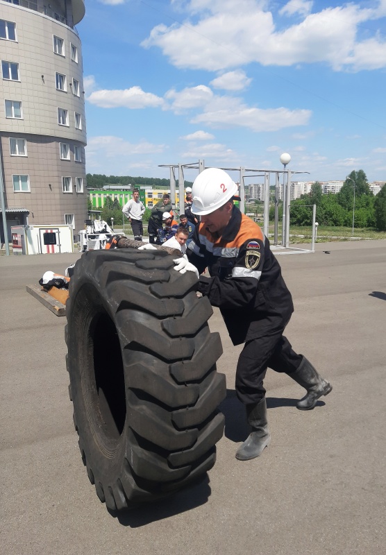 Экстремальные соревнования горноспасателей