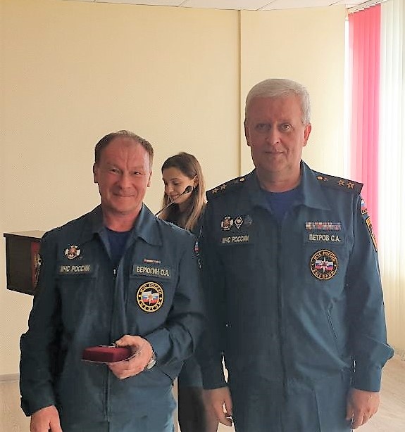 Собрание работников с руководством учреждения