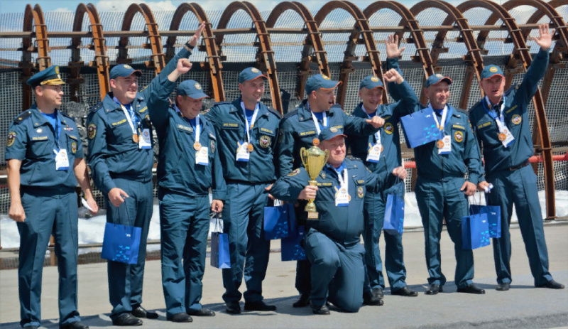 100-ЛЕТИЕ ВГСЧ:  ПОЗДРАВЛЯЕМ С ПОБЕДОЙ!