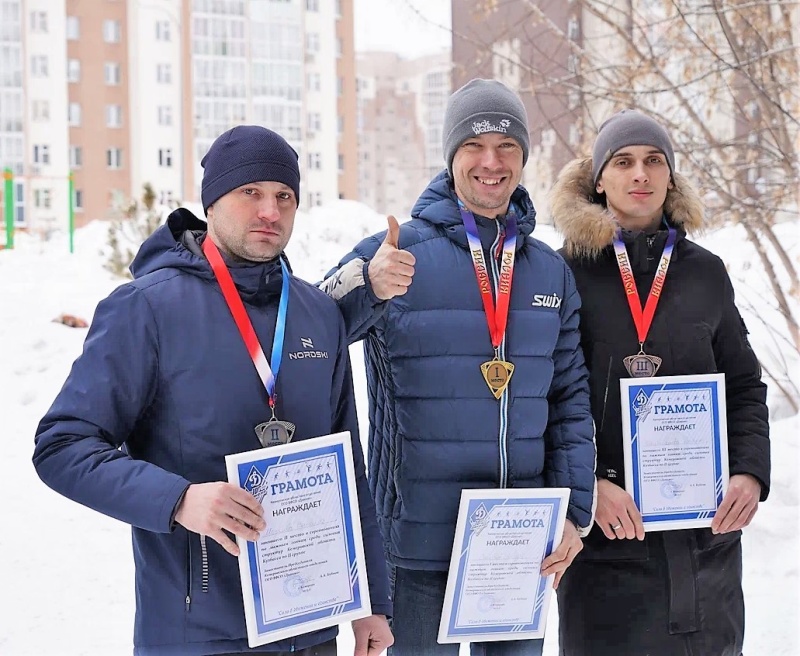 Первое место в лыжных соревнованиях