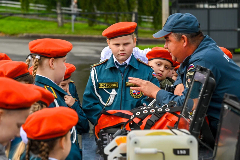 Посвящение в кадеты МЧС России