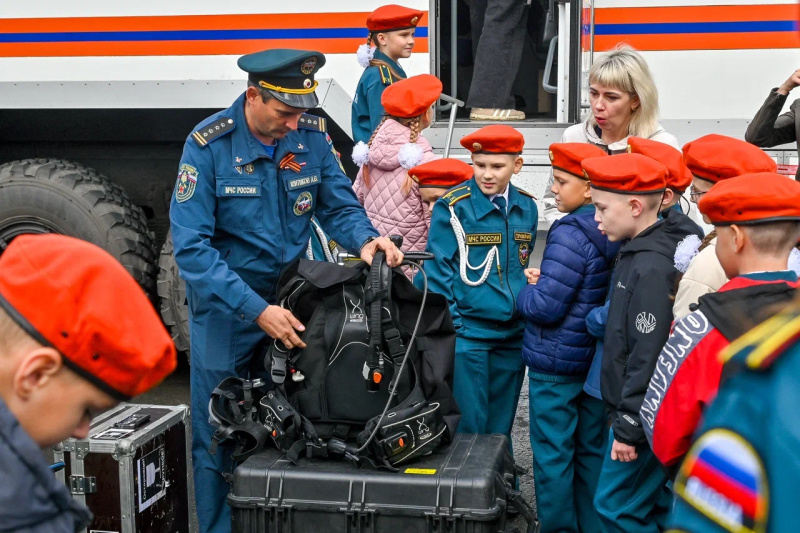 Посвящение в кадеты МЧС России