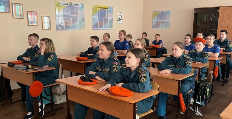 Урок по ГО с кадетами