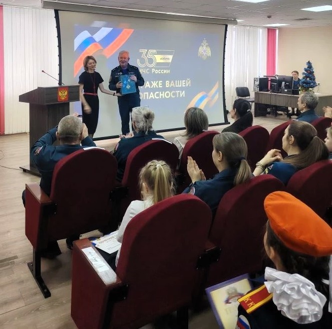 Подведение итогов конкурса рисунков и торжественный прием для кадетов