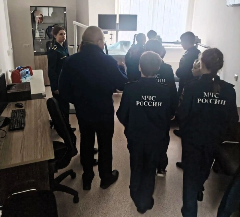 Будущая смена: кадеты познакомились с деятельностью учреждения