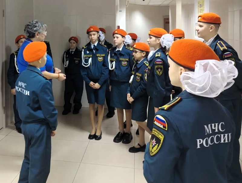 Кадеты МЧС школы № 13 в гостях у  ФГКУ «Национальный горноспасательный центр»