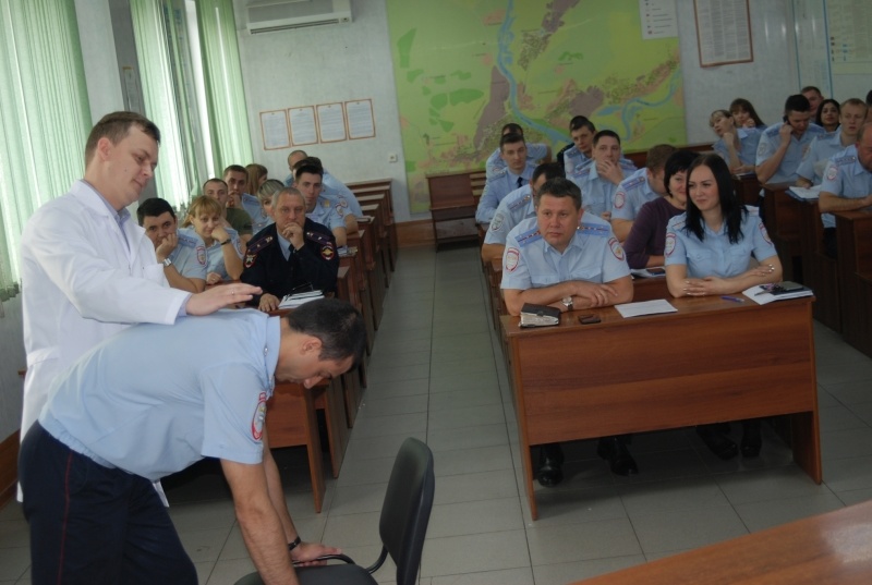 Занятие по первой помощи с личным составом ГИБДД Новокузнецка