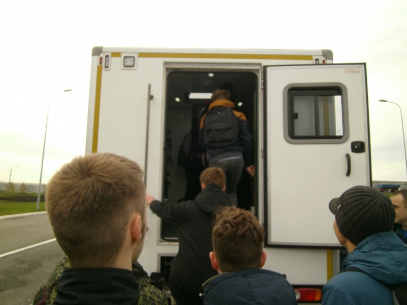В ФГКУ "Национальный горноспасательный центр" прошла выставка аварийно-спасательной техники