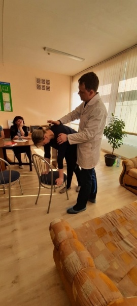 Практическое занятие по оказанию первой медицинской помощи для работников детского сада