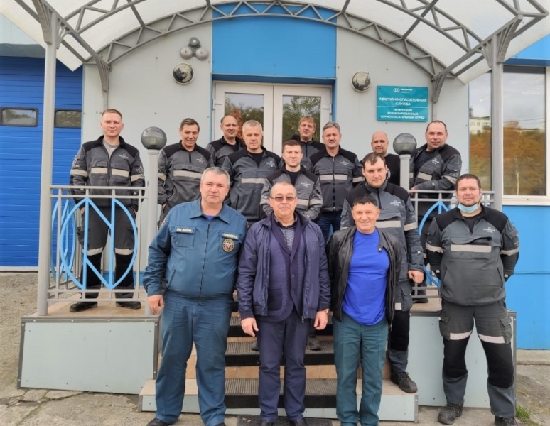 Обучение горноспасателей Крайнего Севера