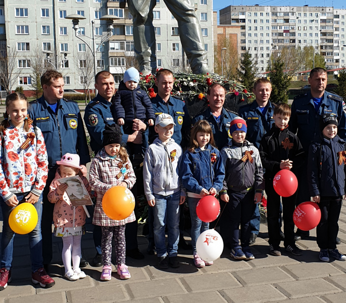 Сотрудники Национального горноспасательного центра почтили память погибших в Великой Отечественной Войне