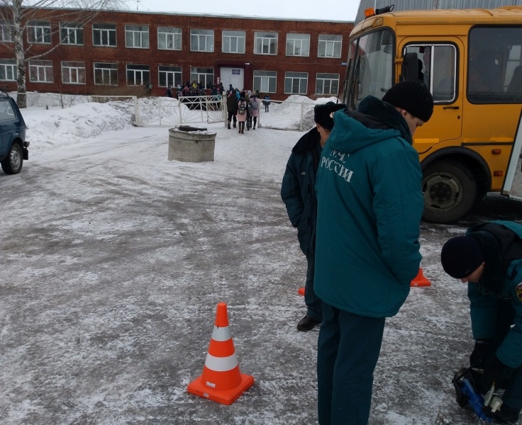 Лекция о правилах пожарной безопасности в школе «Металлурговская»