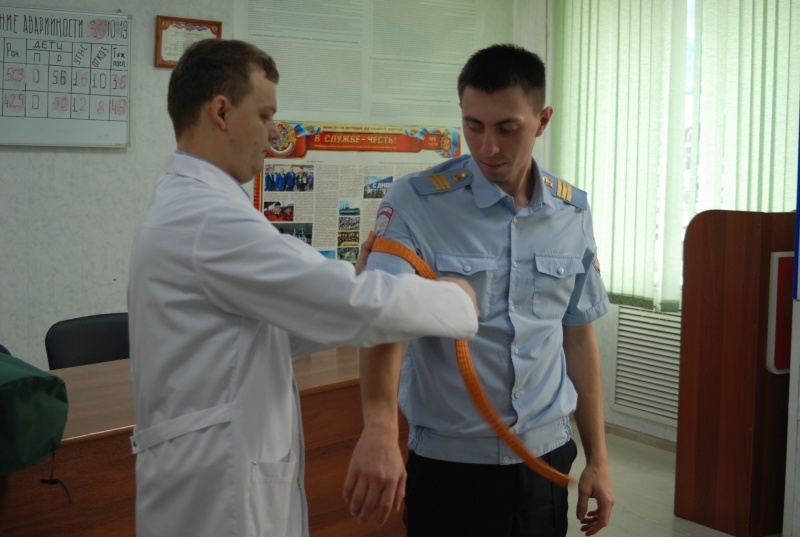 Занятие по первой помощи с личным составом ГИБДД Новокузнецка